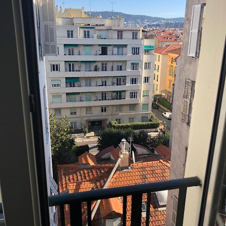 Charmant Et Calme Face Gare Centrale Nizza Exterior foto